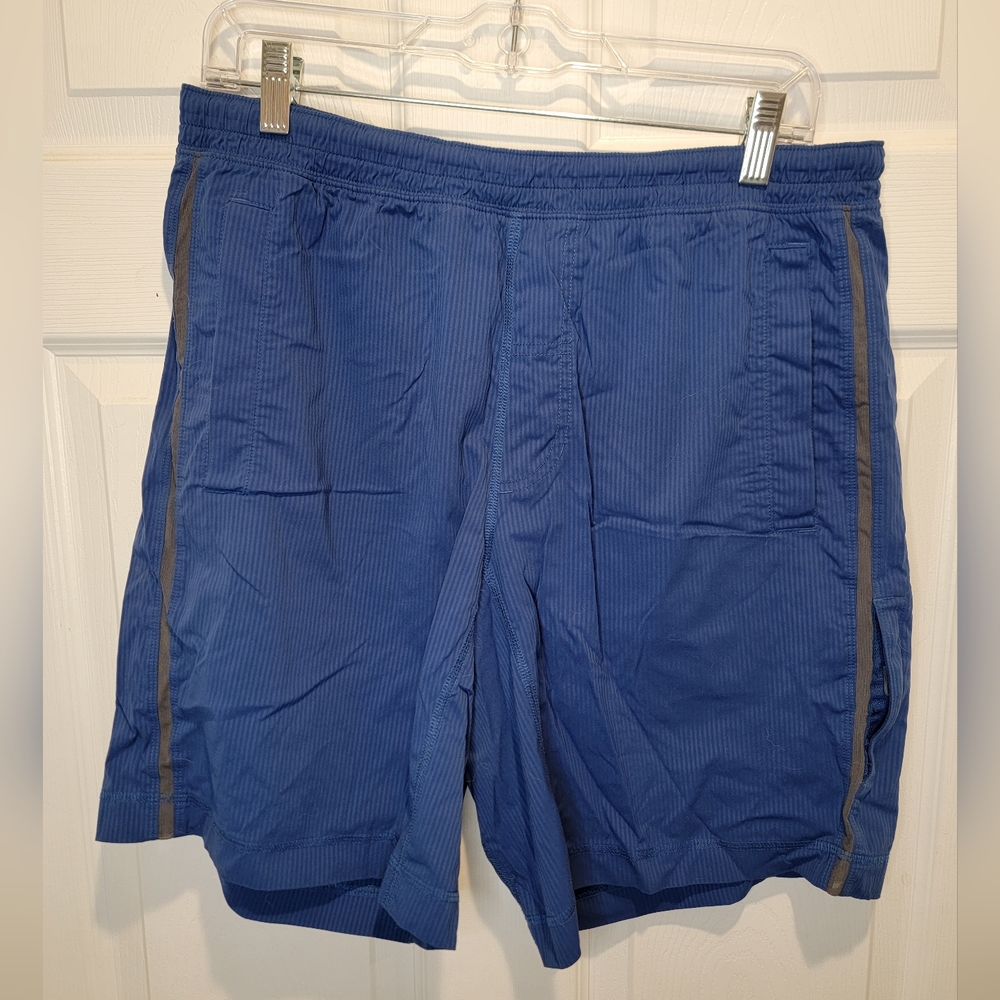 Lululemon pace breaker shorts linerless 9in